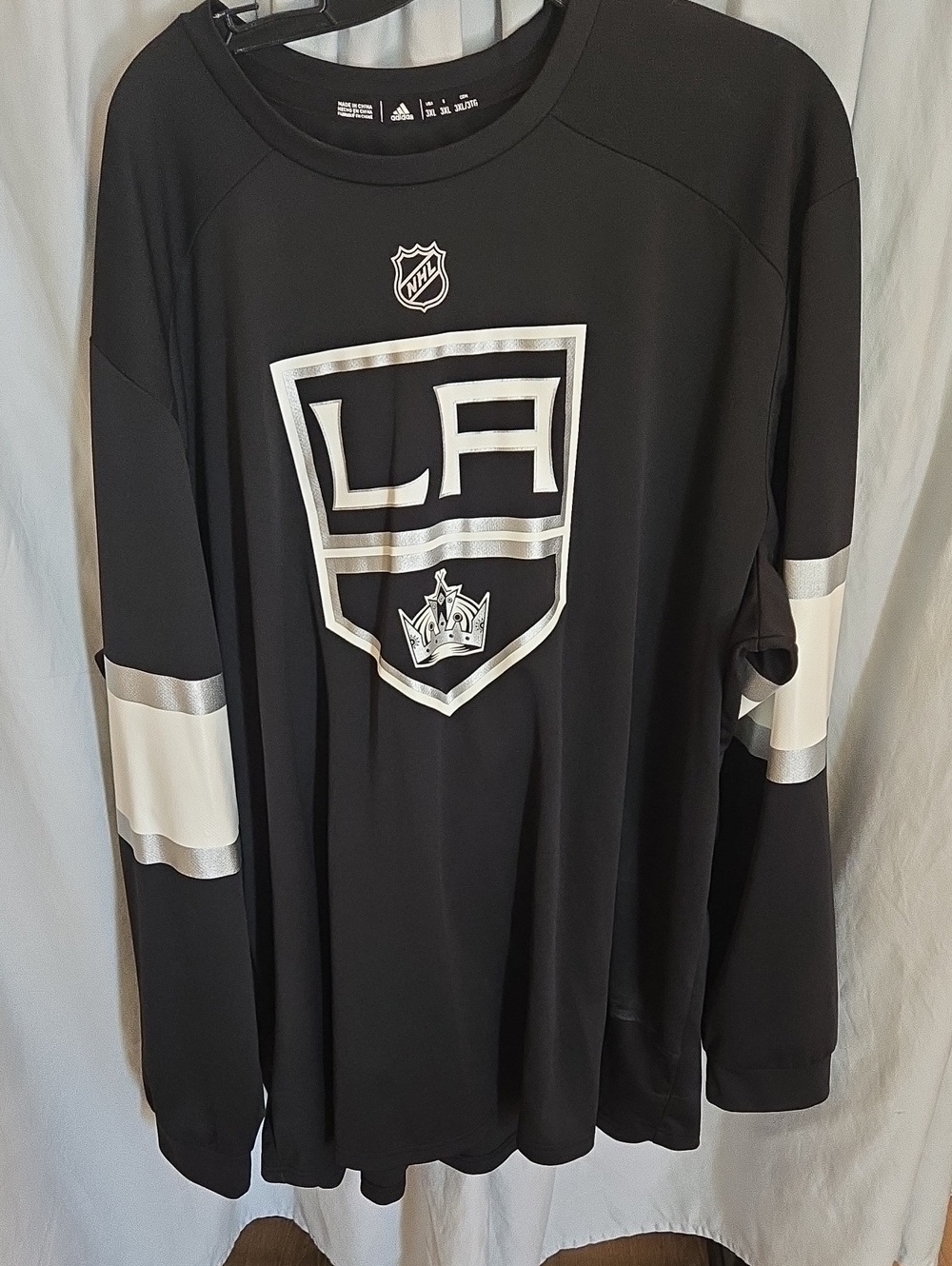 adidas Black LA Kings Long Sleeve Hockey Shirt with Silver-White Accents
